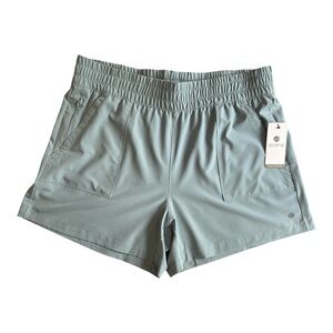 Apana Yoga Lifestyle Shorts Men XL Lead color NWT